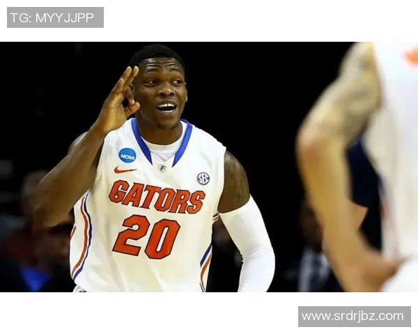 昔日恩怨再现！湖人与老队友狭路相逢