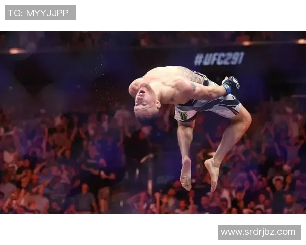 MMA格斗之夜震撼KO瞬间回顾 极限打击技展现无敌威力